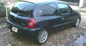 Renault Clio )