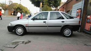 Vendo Escort exelente estado