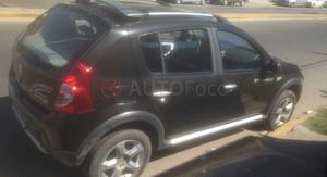 Renault Sandero Stepway ()