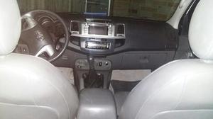 Vendo Toyota Srv  Full 4x2 Cuero