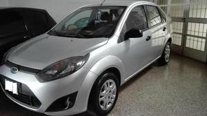 Ford Fiesta Max Ambiente Plus 1.6L MP3 usado  kms