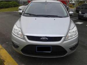 Ford Focus Ambiente 1.6 5P usado  kms