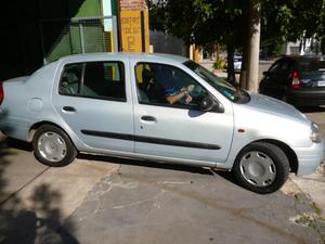 Vendo Clio, , diesel, 5 puertas.