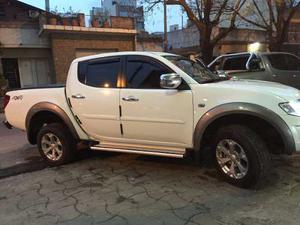 Mitsubishi L200 C/Doble 3.2 DI-D MT (Cuero 2ABG TC ABS)