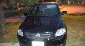 Volkswagen FOX ()