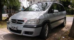 Chevrolet Zafira ()