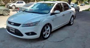 Ford Focus ()