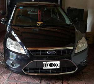 Ford Focus Trend Plus Nafta 2.0L usado  kms