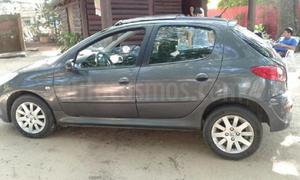 Peugeot 207 Compact 1.6 XT 5P