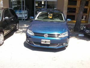 Volkswagen Vento 2.0 T Sportline usado  kms