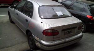 Daewoo Lanos ()