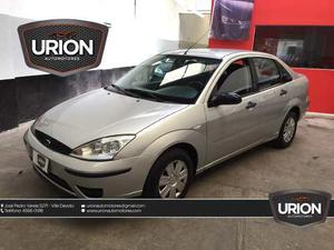 Ford Focus 1.6 Ambiente Plus  Nafta 4 P Anticipo !