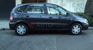 Renault Scenic ()