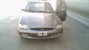 Ford Escort 4Ptas. 1.8 TD AA (L96)