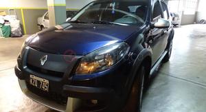 Renault Sandero Stepway ()