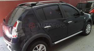 Renault Sandero Stepway ()