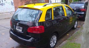 Volkswagen Suran ()