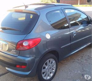 Peugeot 207 compact año 