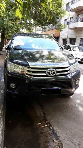 Toyota Hilux 4x2 D/C SRV Pack 2.4TDi 6M/T