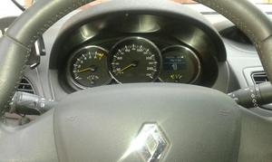 Vendo o permuto Renault fluence