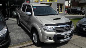 Toyota Hilux  Srv 4x2 Cuero