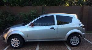 Ford KA ()