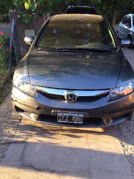 Honda Civic LXS 1.8 MT usado  kms