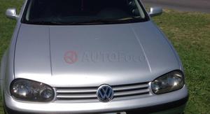 Volkswagen Golf ()