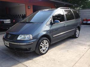 Volkswagen Sharan 1.8 T Trendline usado  kms