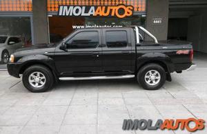 Nissan Frontier 4X2 2.8 TDi SE Cabina Doble usado 