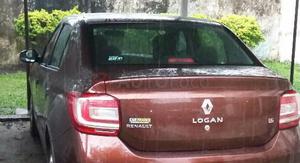 Renault Logan ()
