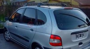 Renault Scenic ()