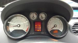 Peugeot 308 GTi 1.6 THP MTcv)