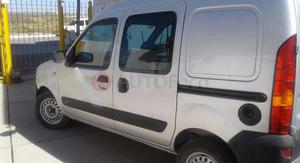 Renault Kangoo ()