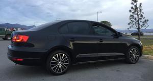 Volkswagen Vento 2.5 R5 Luxury MT Km