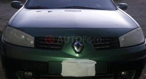 Renault Megane )