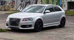 Audi S)