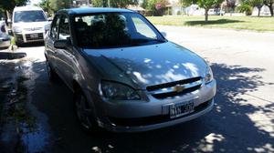 Corsa Full 1.4 con  km Gas 5ta generacion.