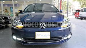 Volkswagen Vento 2.5 FSI Luxury