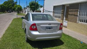 FORD FOCUS  KM. IMPECABLE !!!!