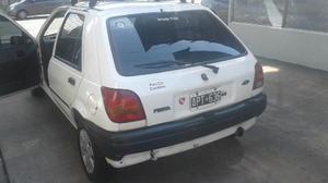 Ford Fiesta CLX 1.3 Full usado  kms