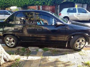 Chevrolet Corsa Classic 4P Base usado  kms