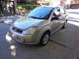 Ford Fiesta Max 1.6 AMBIENTE PLUS MP3