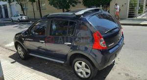 Renault Sandero Stepway ()