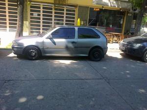 VENDO VOLSKWAGEN GOL 1.6 C/GAS AÑO  S/AIRE