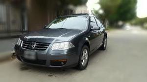 Volkswagen Bora 1.9 TDi Trendline usado  kms