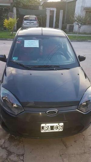 Vendo Ford Fiesta Max