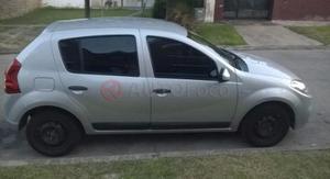 Renault Sandero ()