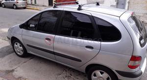 Renault Scenic ()