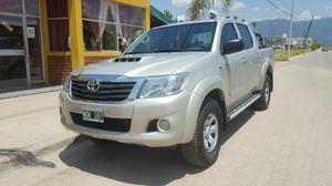 Vendo Hilux Sr  Impecable